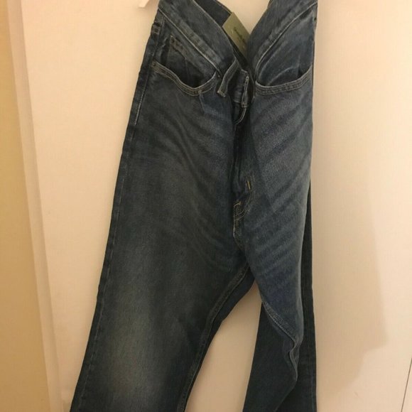 NEW Goodfello & Co. 33x32 Relaxed Blue Jeans - Picture 1 of 4